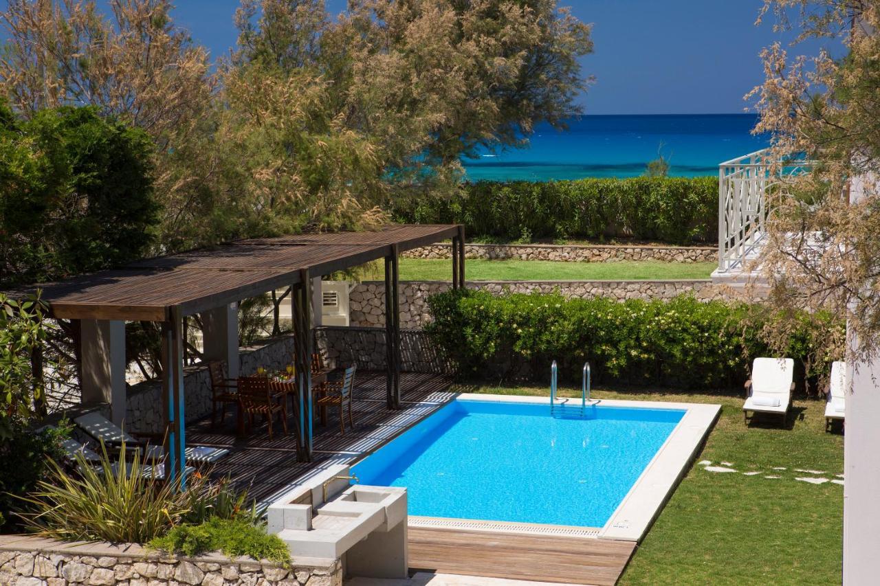 Aeriko Homes Of Distinction اجيوس ايوانيس المظهر الخارجي الصورة