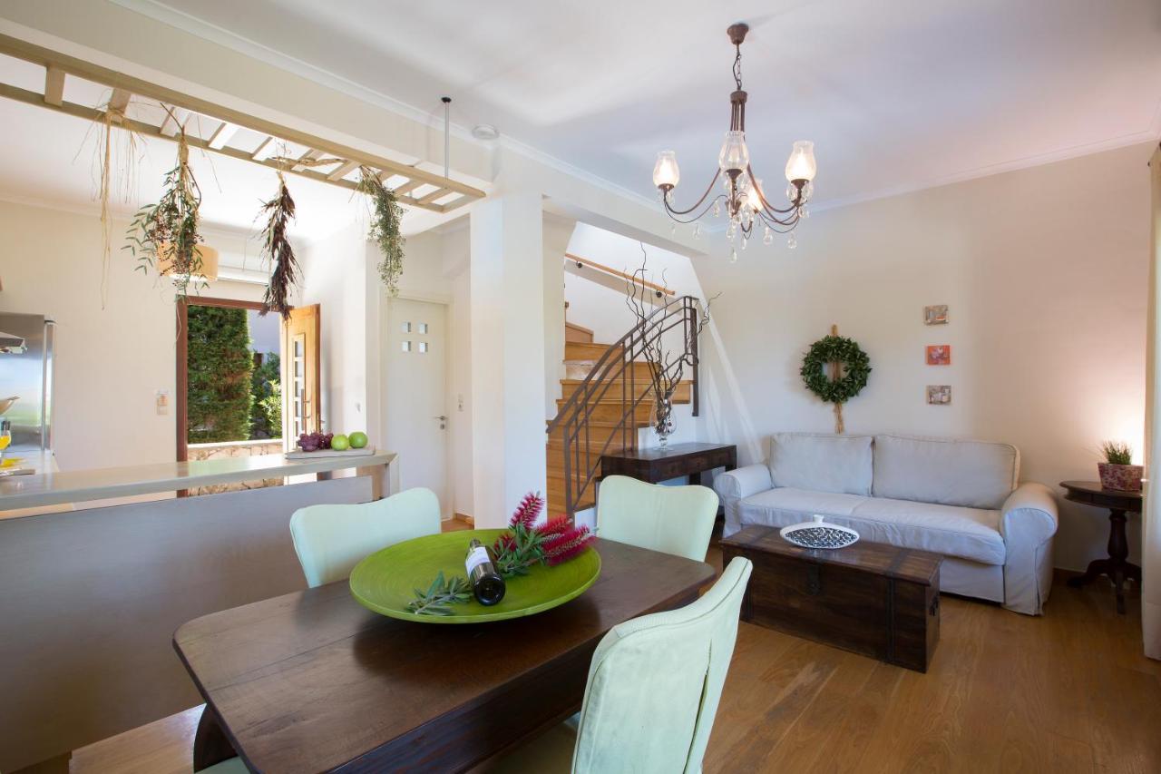 Aeriko Homes Of Distinction اجيوس ايوانيس المظهر الخارجي الصورة
